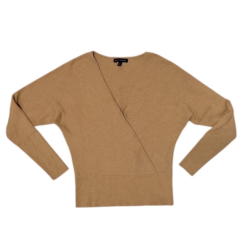 Banana Republic Ribbed Wrap Top Camel Long Sleeve V Neck Sweater M